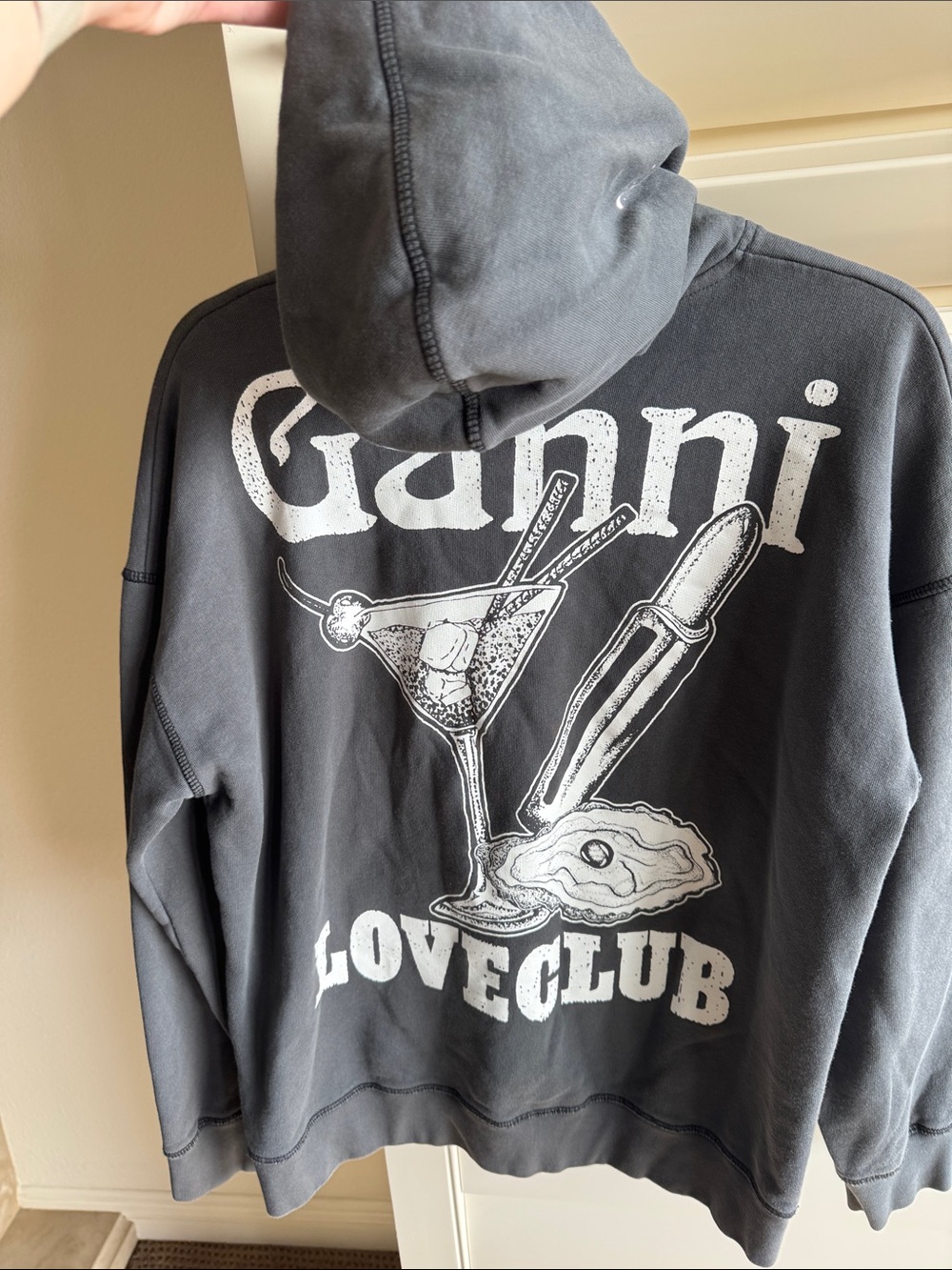 Ganni Gray Loveclub Pullover Hoodie! 🦪💄🍸